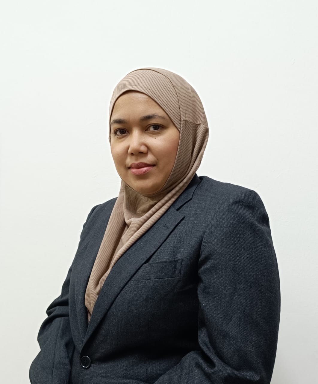 Noor Latiffah Adam (PhD)